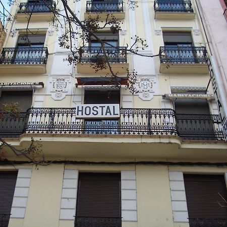 Hostel Central Сарагоса Экстерьер фото