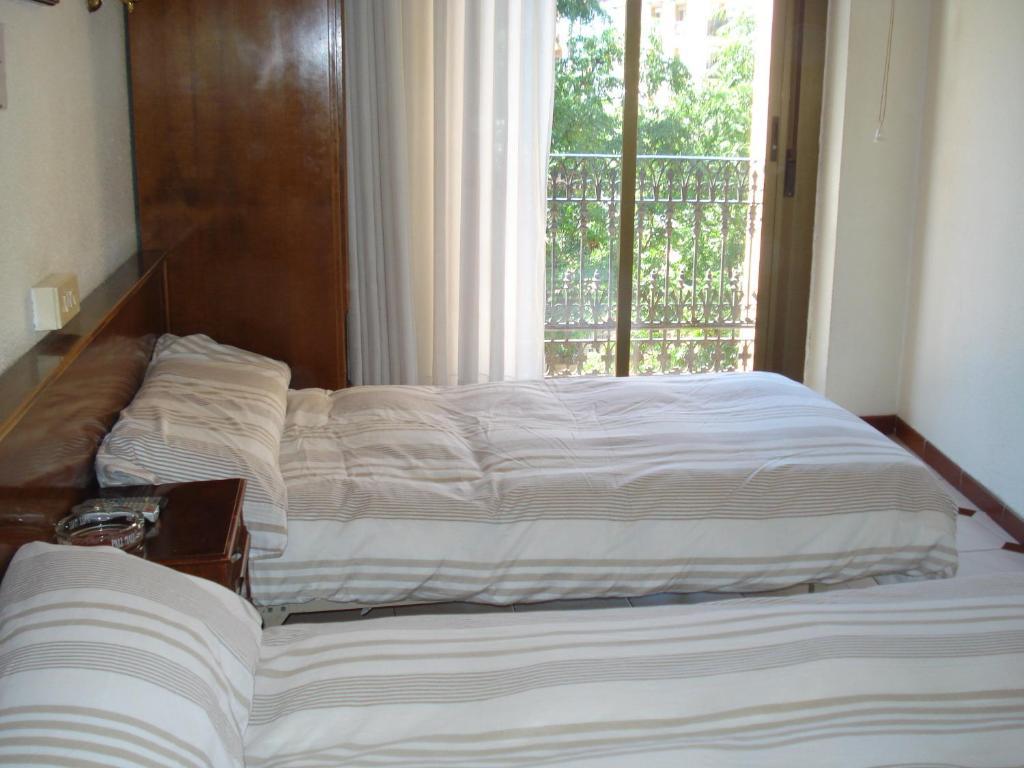 Hostel Central Сарагоса Номер фото