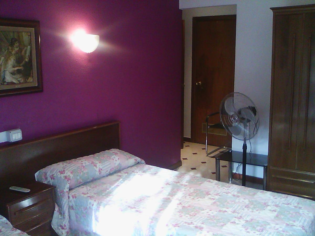 Hostel Central Сарагоса Экстерьер фото
