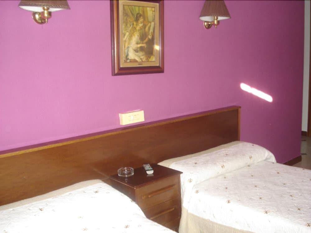 Hostel Central Сарагоса Экстерьер фото